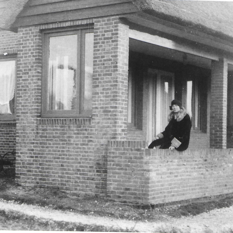 01-1930-Zandvoortselaan 18 - Dina Kortman