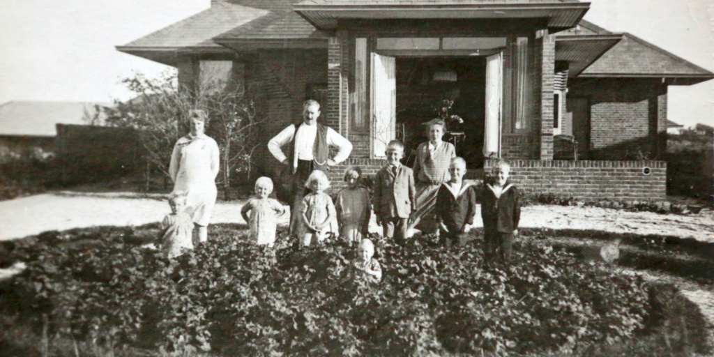 Geboortehuis ma 1928 -Scheveningschelaan 136 Kijkduin
